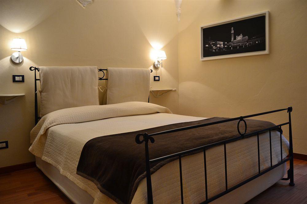 B&B Quattro Cantoni Σιένα Εξωτερικό φωτογραφία