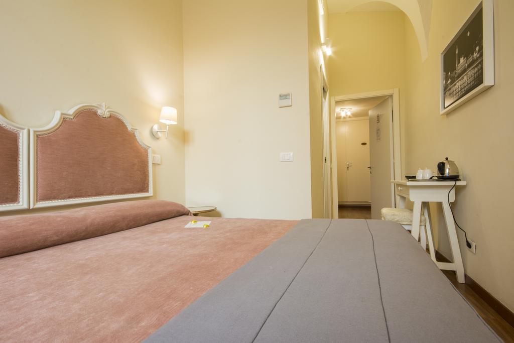 B&B Quattro Cantoni Σιένα Εξωτερικό φωτογραφία