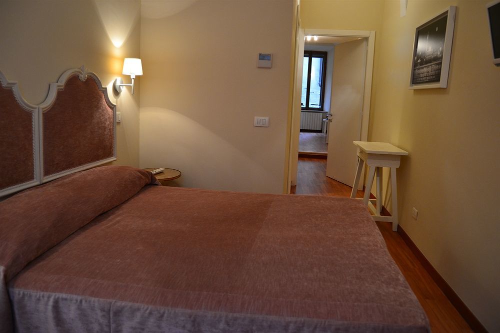 B&B Quattro Cantoni Σιένα Εξωτερικό φωτογραφία