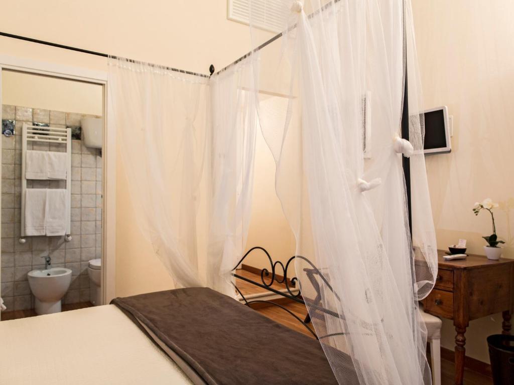 B&B Quattro Cantoni Σιένα Δωμάτιο φωτογραφία